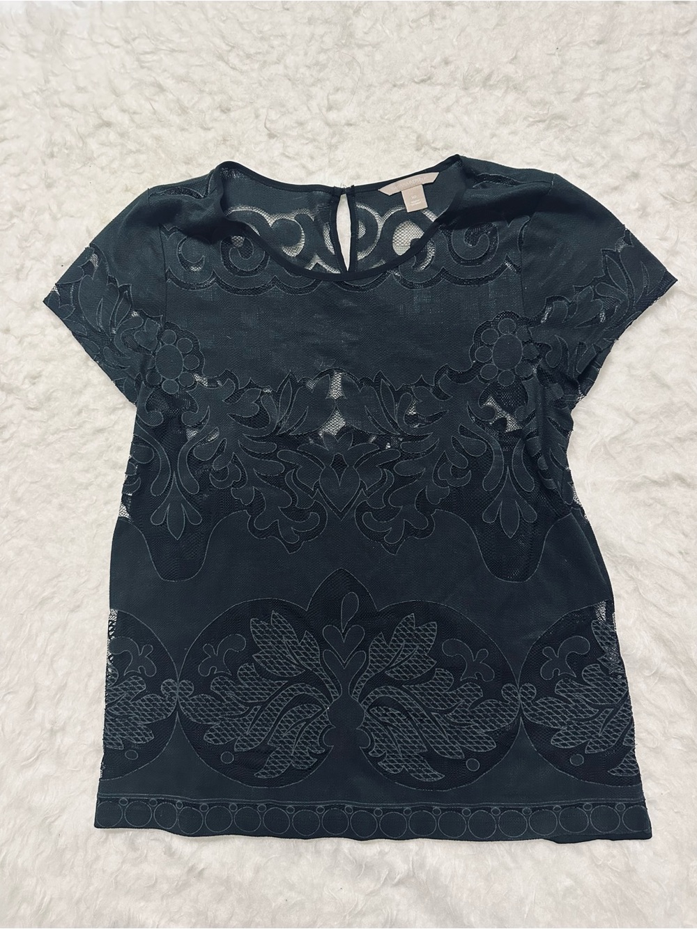 Banana Republic Black Short Sleeve Cutout Lace-Effect Top 80% good.